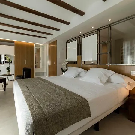 アパート Vinatea